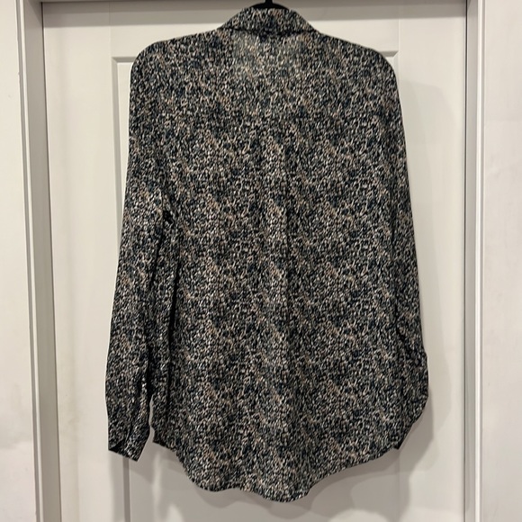 FLORAL & IVORY BOTTON DOWN SHIRT SZ LG - Picture 4 of 7